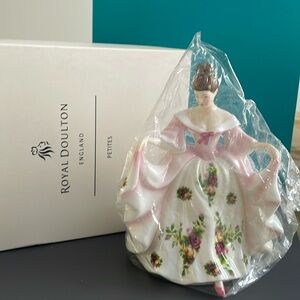 Royal Doulton Petites “Kathryn”